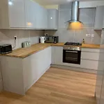3 Bed House By Mustang Escapes Holiday home *